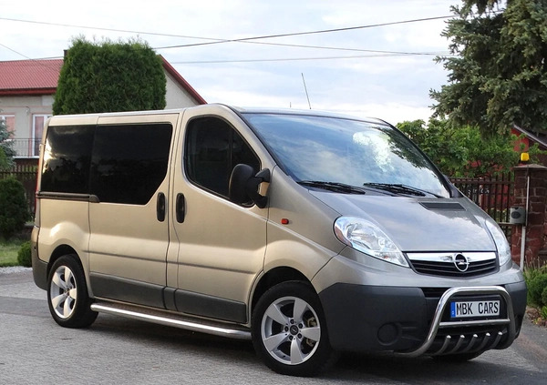 Opel Vivaro cena 46900 przebieg: 160616, rok produkcji 2011 z Bieżuń małe 631